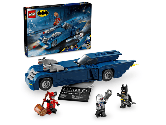 DC. BATMAN WITH THE BATMOBILE VS HARLEY QUINN