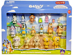 Bluey. Set de 14 figuras familia y amigos