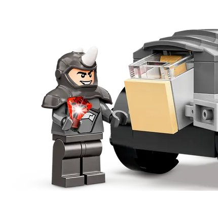 Spidey. Hulk Vs Thino Truck Showdown