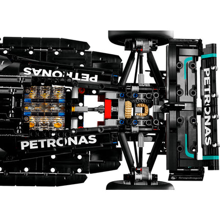 TECHNIC. MERCEDES-AMG F1 W14 E PERFORMANCE