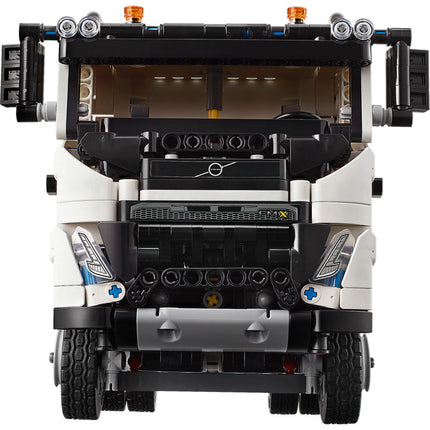 TECHNIC. VOLVO FMX TRUCK EC230 ELECTRIC EXCAV ATOR