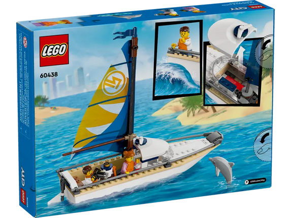 CITY. SAILBOAT