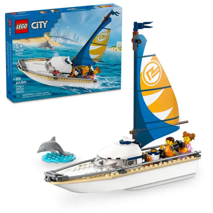CITY. SAILBOAT