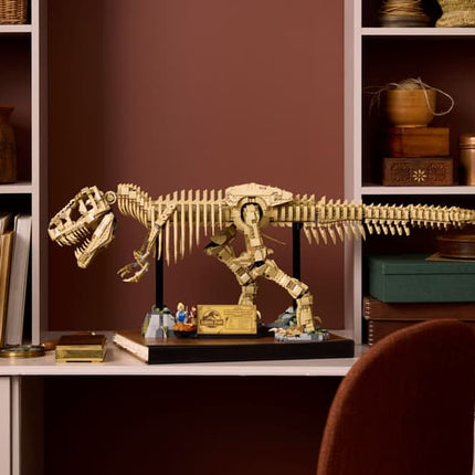 JURASSIC PARK. DINO FOSSILS TYRANNOSAURUS REX