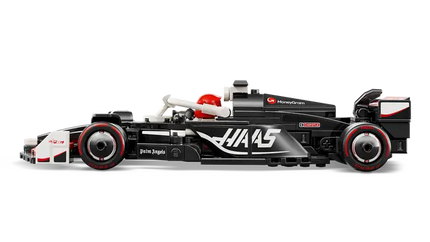 Speed champions. F1 MoneyGram Haas team va-2