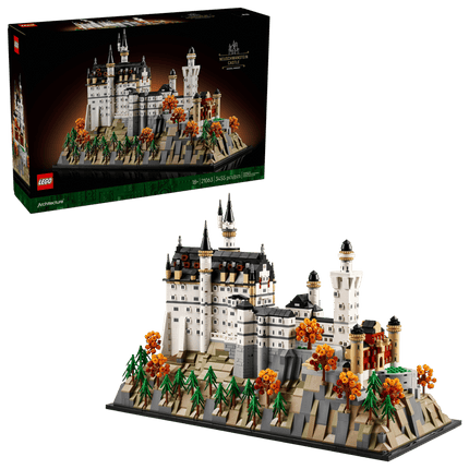 ARCHITECTURE. NEUACHWANSTEIN CASTLE