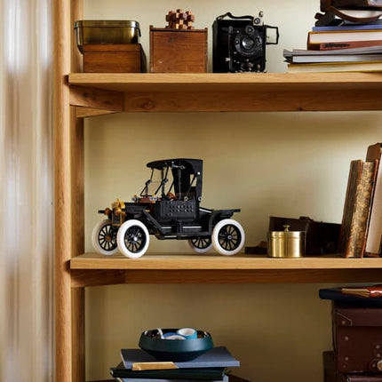 ICONS. FORD MODELO T