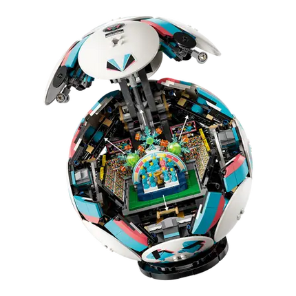 EDITIONS. SOCCER BALL
