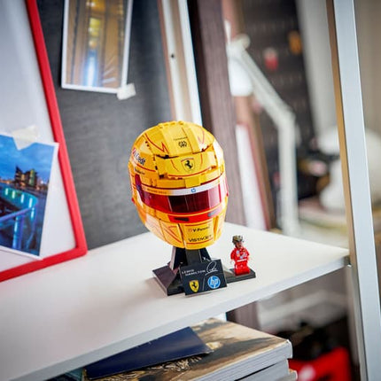 EDITIONS. SCUDERIA FERRARI HP LEWIS HAMILTON HELMET