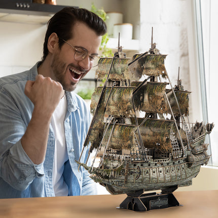 PUZZLE 3D. FLYING DUTCHMAN GLOW IN THE DARK