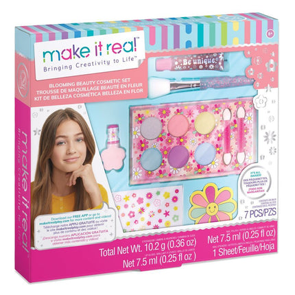Set cosmético. Belleza floreciente