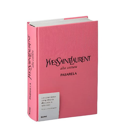 Yves Saint Laurent. Pasarela